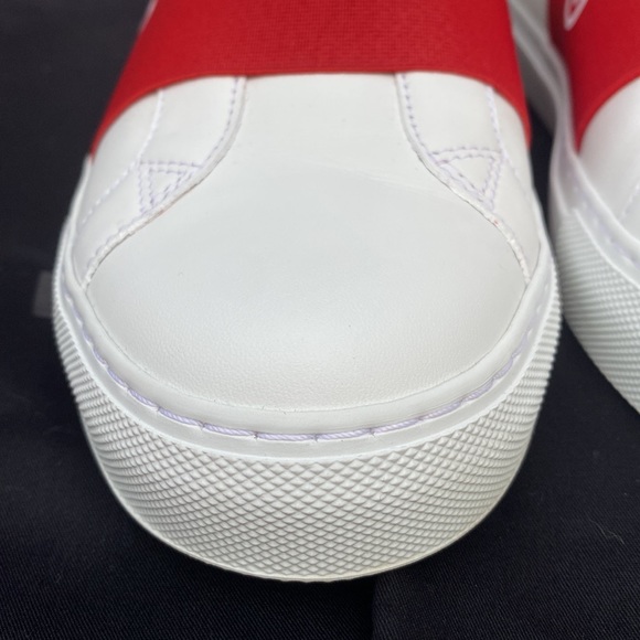 ❤️🤍Givenchy Urban Street Sneaker - Picture 10 of 15